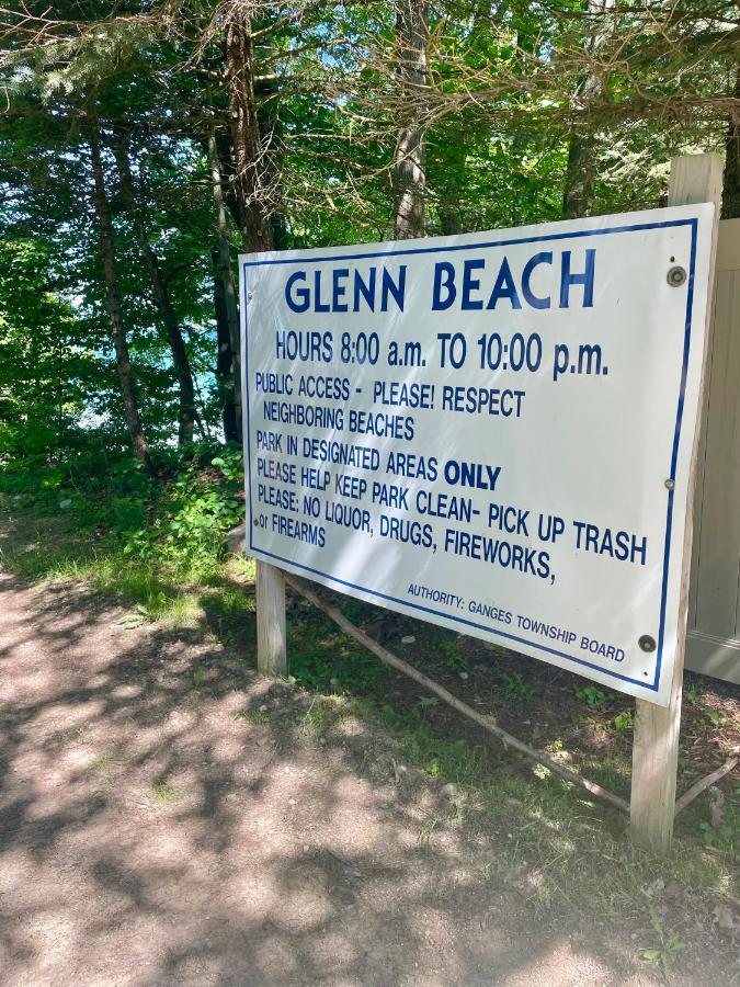 The Charming Glenn Cottage! Walk To Lake Michigan! Fennville Zewnętrze zdjęcie